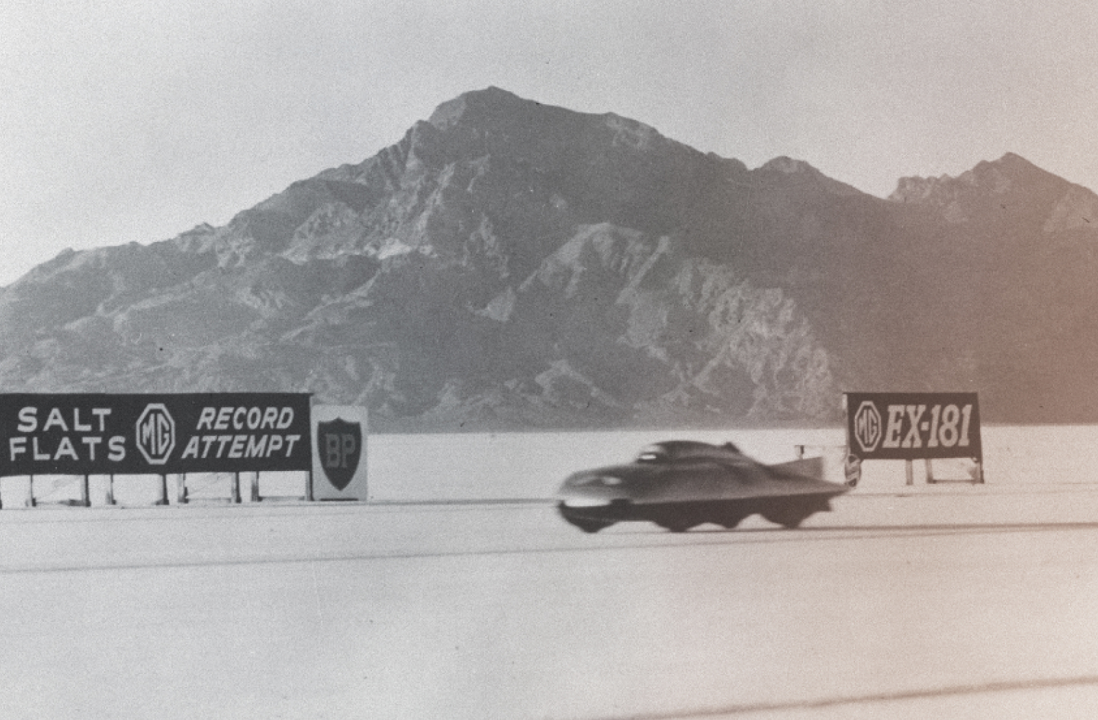 Roaring Raindrop at Bonneville - Desktop